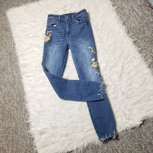 Abercrombie & Fitch Skinny Jeans Embroidered Floral Size 25